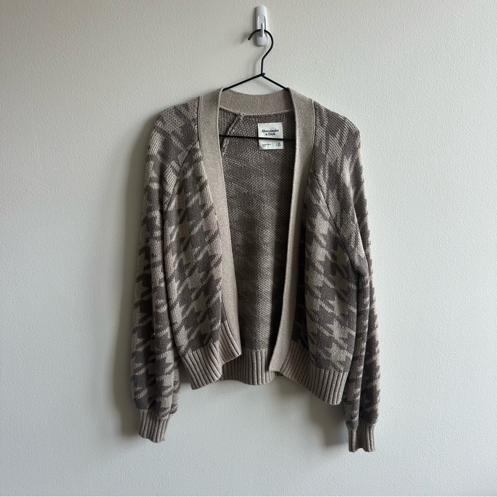 Abercrombie & Fitch Houndstooth Cardigan